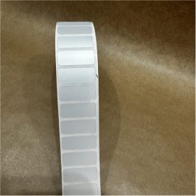26x10mm PET Matt SILVER műanyag címke 2500 db/40gy